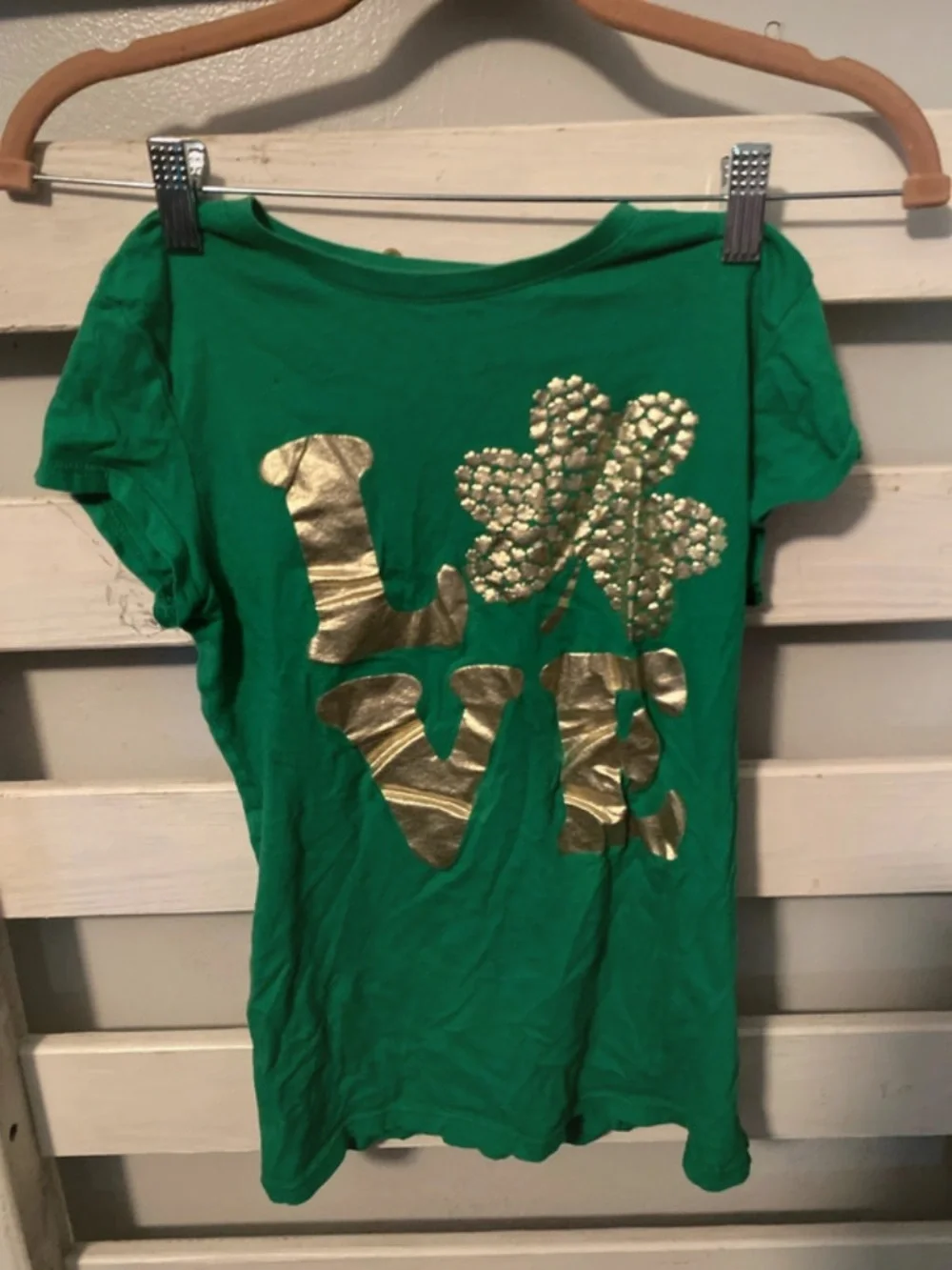 The Children's Place Green Short Sleeve Tee with Gold Foil 
